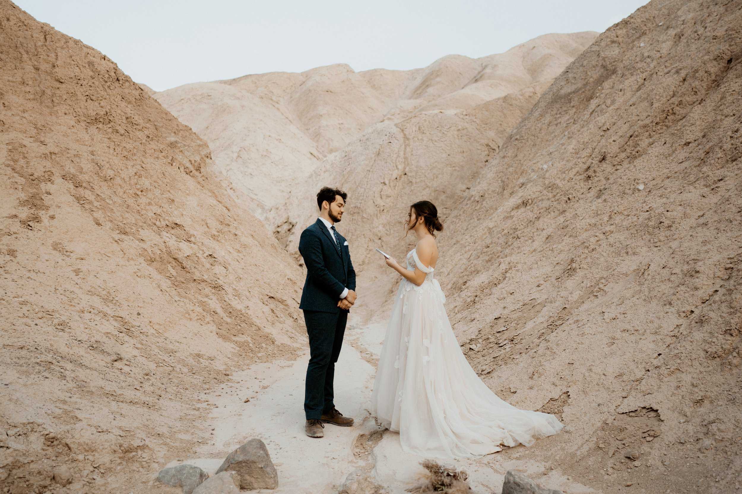 What to Do on Your Elopement Day: private vows